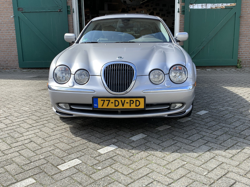 Jaguar S-type (X200) V8