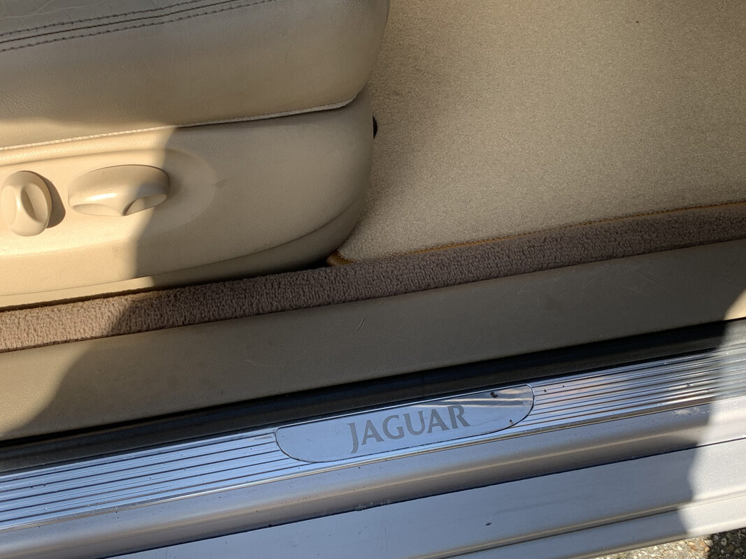Jaguar S-type (X200) V8
